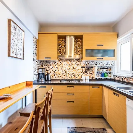 Chic Luminous Flat In Uskudar شقة اسطنبول